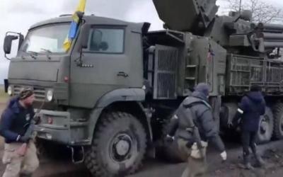 Ukraine Symposium – Ukraine’s Levée en Masse and the Obligation to Ensure Respect for LOAC