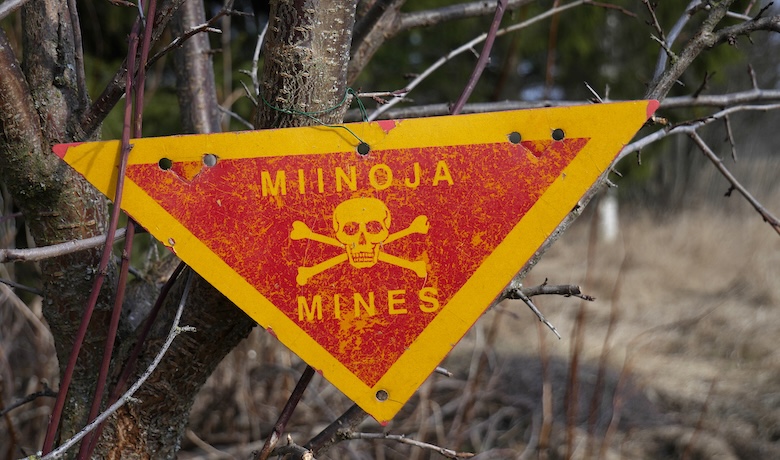 Ukraine’s Suspension of the Anti-Personnel Mine Ban Convention