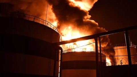 Oil infrastructure